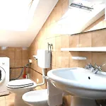 Daire P083 - Porto Recanati, Comodo Attico In Centro Storico Porto Recanati