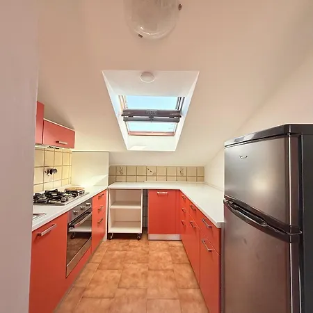 Apartamento P083 - Porto Recanati, Comodo Attico In Centro Storico *