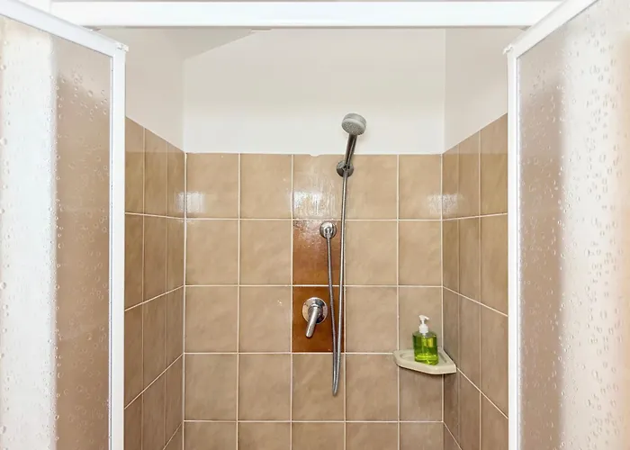 P083 - Porto Recanati, Comodo Attico In Centro Storico *